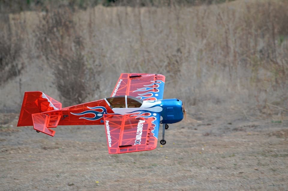 10 Essential Aircraft Radio Control Tips for Beginners